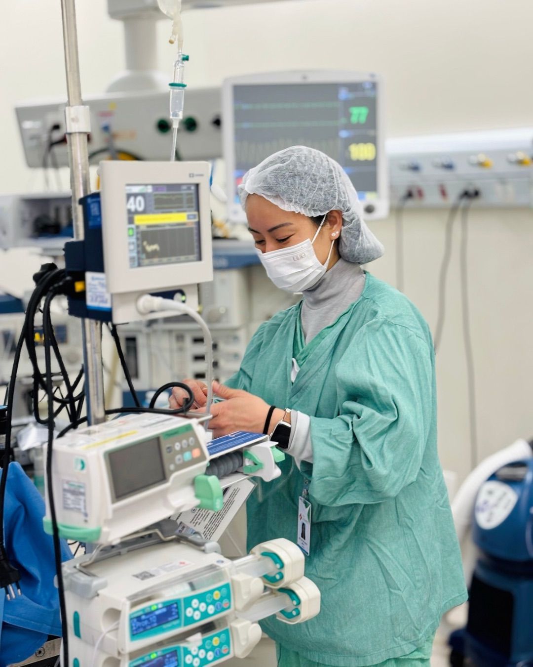 Surgical team member 3